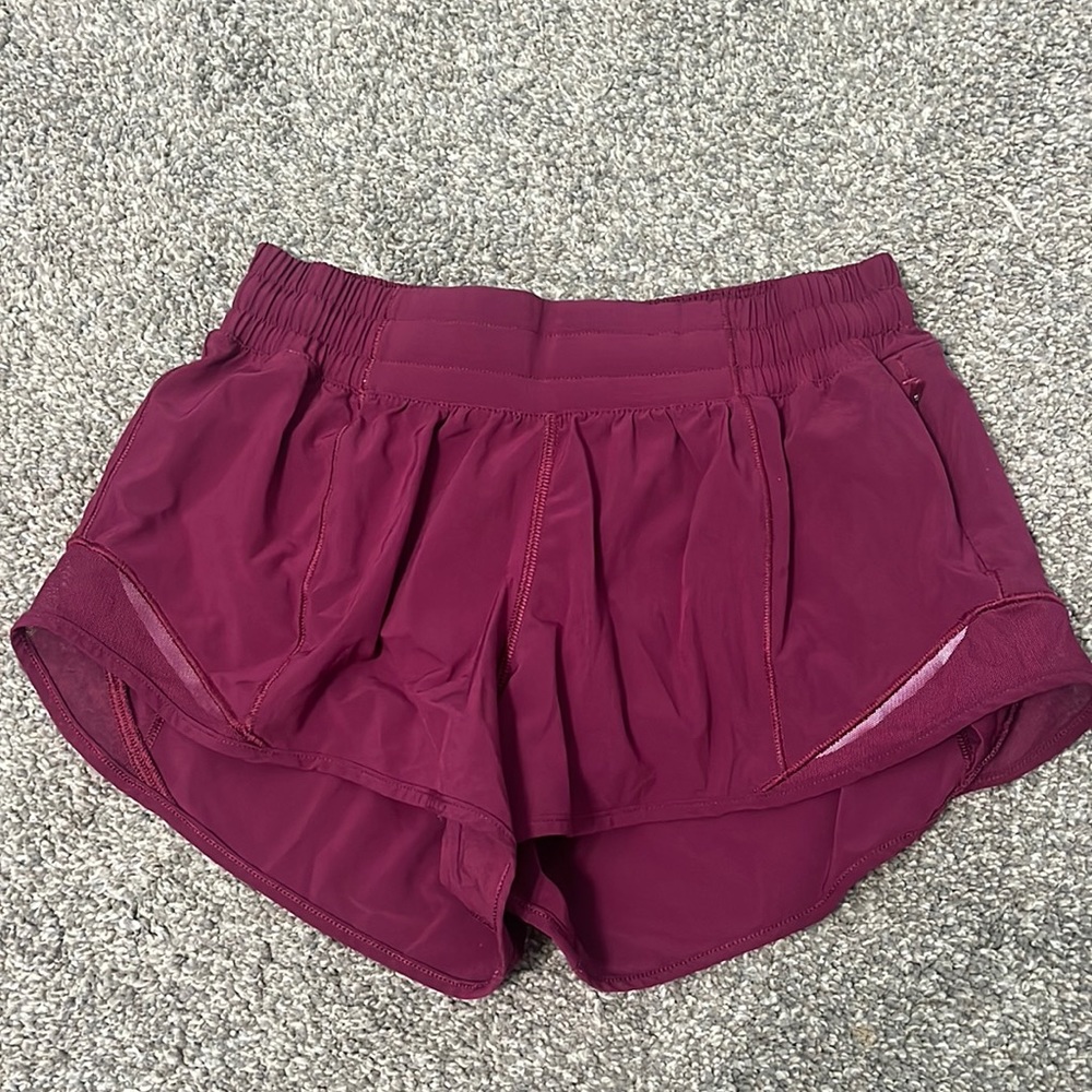 Lululemon hotty hot shorts